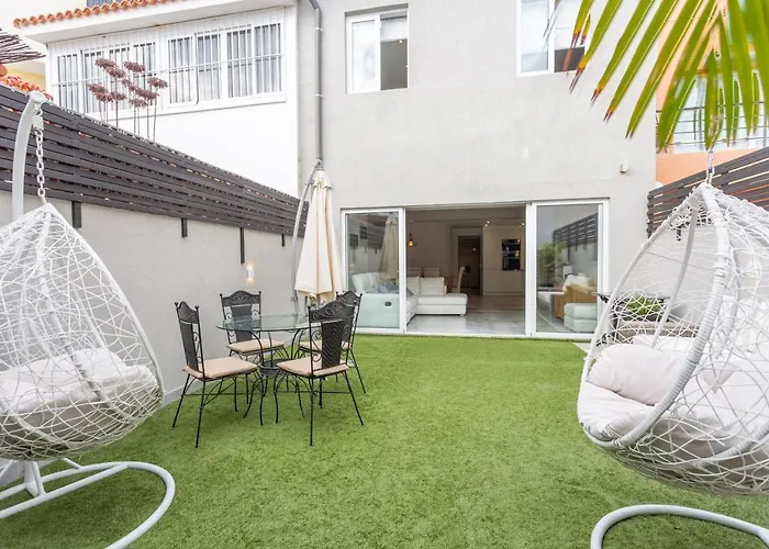 Modern 3 Bedroom Duplex Adeje Center Wifi Будинок відпочинку