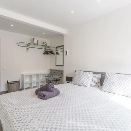 Modern 3 Bedroom Duplex Adeje Center Wifi بيت للعطل أذيخي