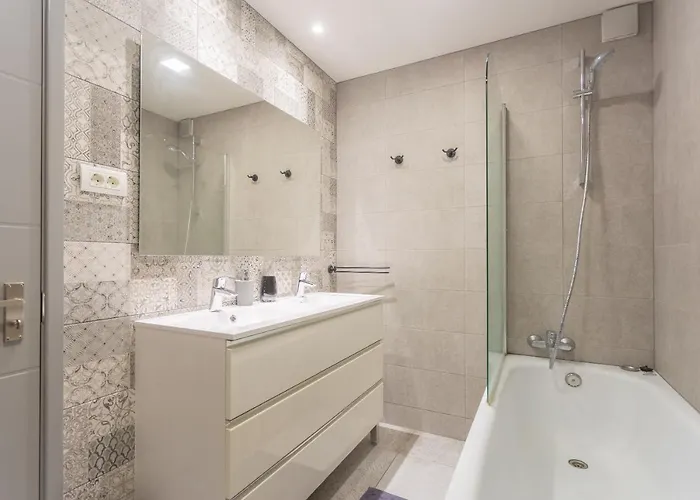 Ferienhaus Modern 3 Bedroom Duplex Adeje Center Wifi Costa Adeje (Tenerife)