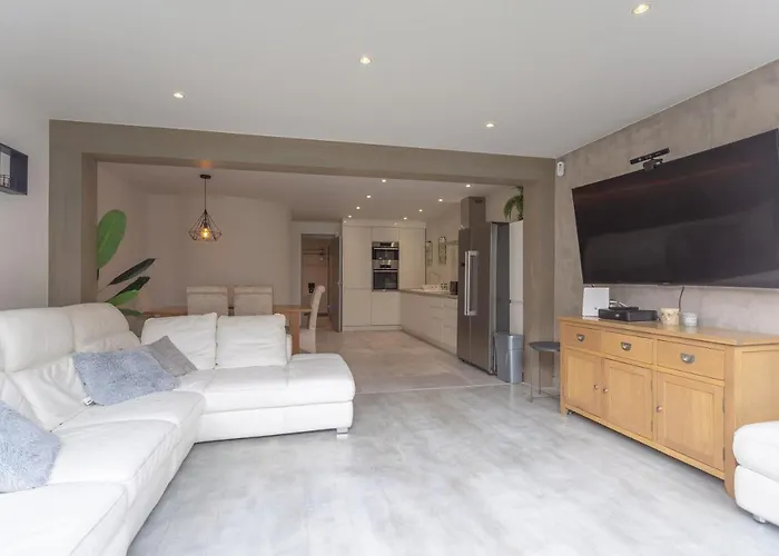 Modern 3 Bedroom Duplex Adeje Center Wifi