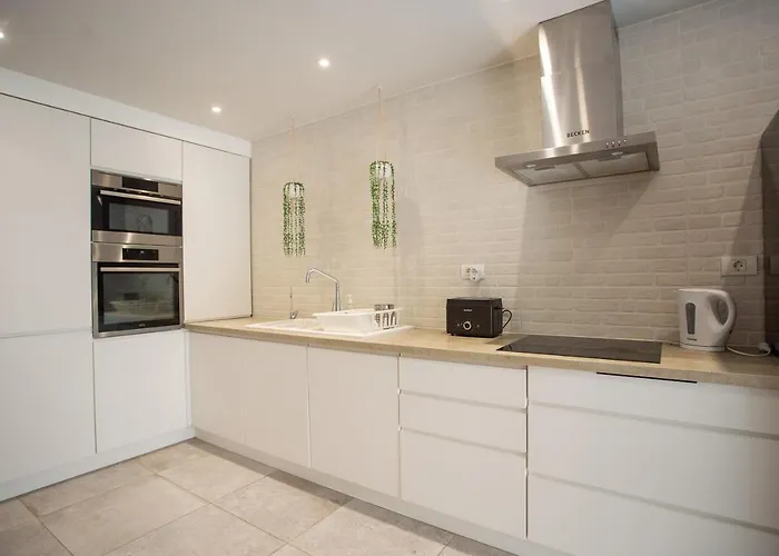 Modern 3 Bedroom Duplex Adeje Center Wifi * Costa Adeje (Tenerife)